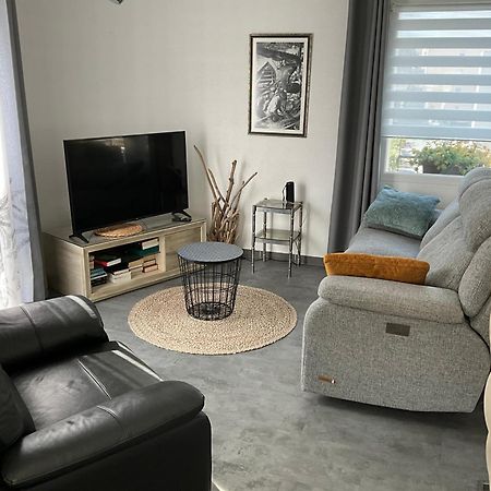 Bord De Mer Frejus Bagian luar foto